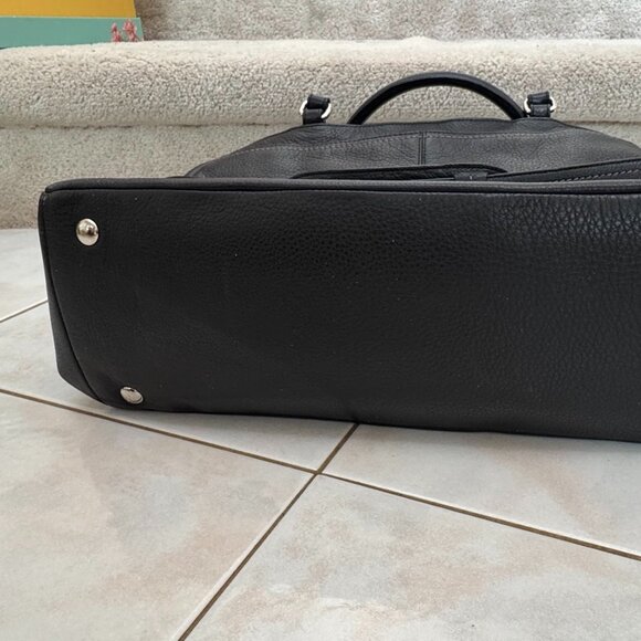 Coach leather tote bag/purse - used - Picture 9 of 14